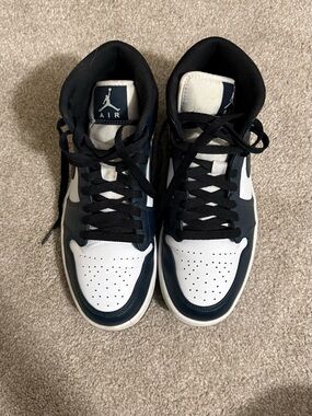 Nike Men's Sneakers - White & Navy
